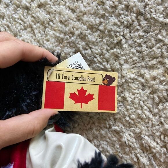NWT Creature Comforts Plush Black Bear 11”Canada Maple Leaf Stuffed - Picture 6 of 9